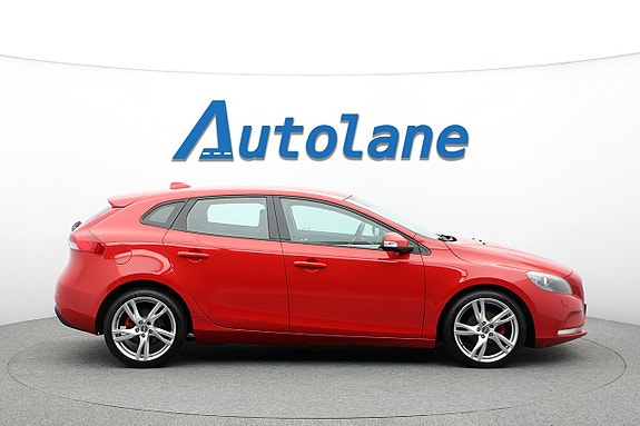 Volvo V40 9 of 29