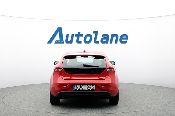 Volvo V40 7 of 29