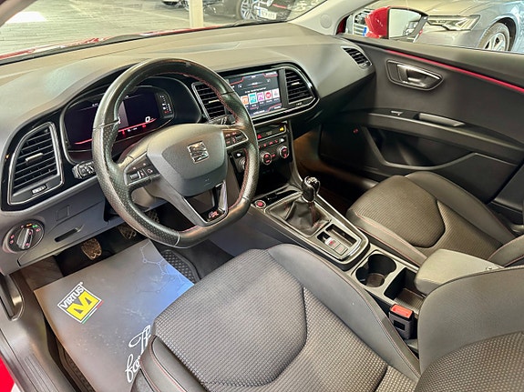 Seat Leon 10 of 15