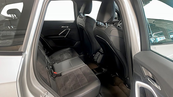 BMW X1 5 of 9