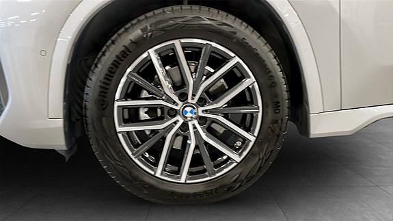 BMW X1 9 of 9