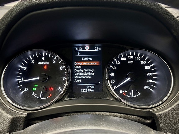 Nissan Qashqai 15 of 18