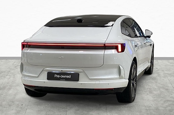 Polestar 4 9 of 15