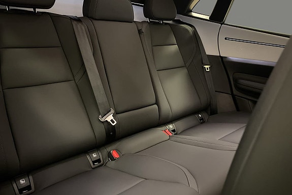Polestar 4 15 of 15