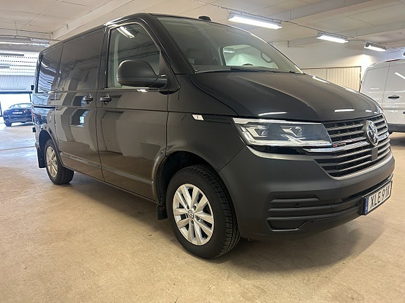 Volkswagen Transporter 4 of 27