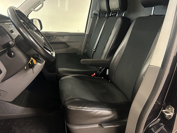 Volkswagen Transporter 11 of 27