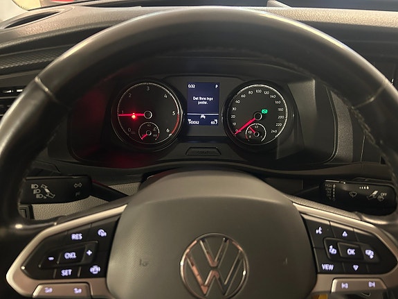 Volkswagen Transporter 13 of 27