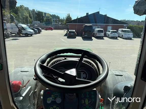 Traktor Fendt 828 Vario 15 of 30