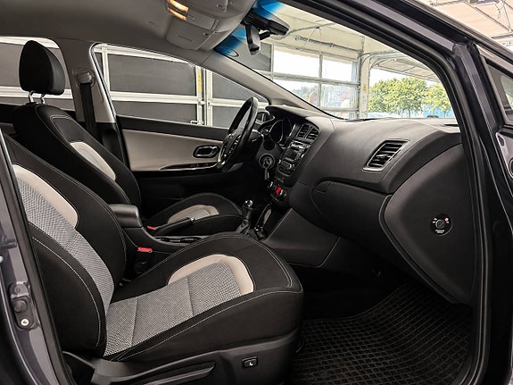 Kia Ceed 9 of 11