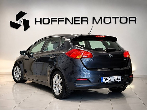 Kia Ceed 3 of 11