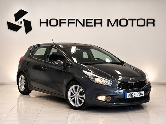 Kia Ceed 2 of 11