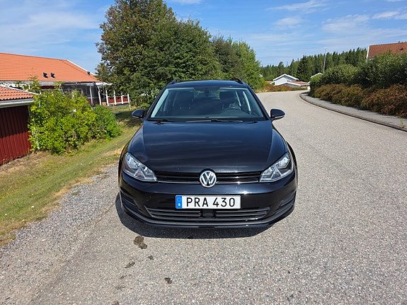 Volkswagen Golf VII 5 of 14