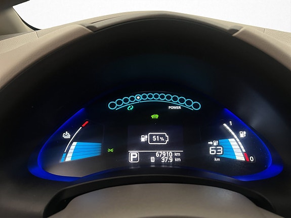 Nissan Leaf 14 of 30
