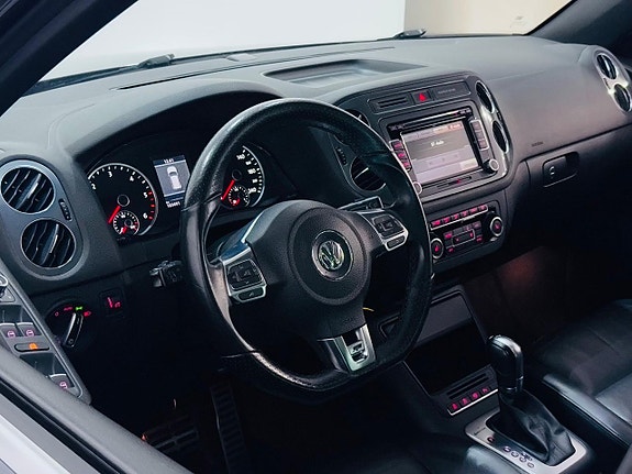 Volkswagen Tiguan 9 of 20