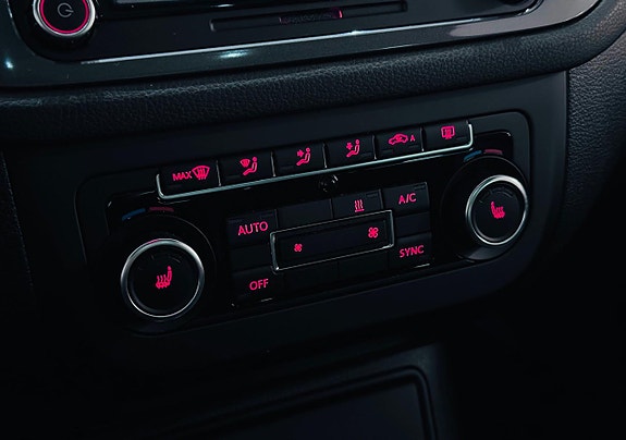 Volkswagen Tiguan 12 of 20