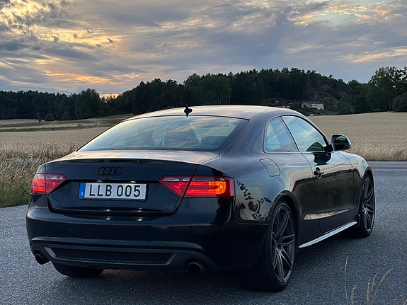 Audi A5 4 of 14