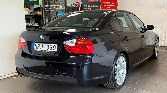 BMW 320d 5 of 17