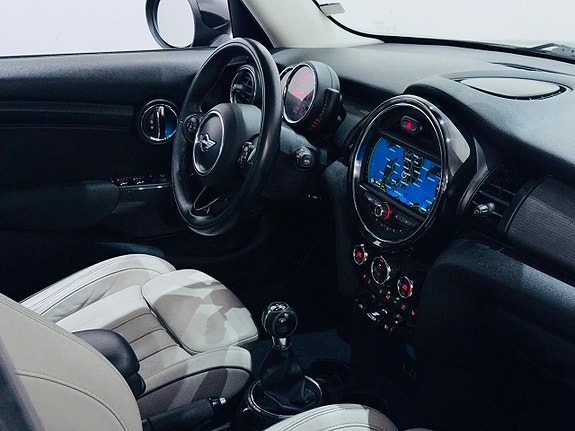 MINI Cooper 5 of 20