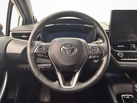 Toyota Corolla 15 of 30