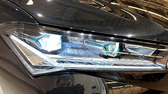 Skoda Superb 16 of 22