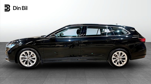 Skoda Superb 2 of 22