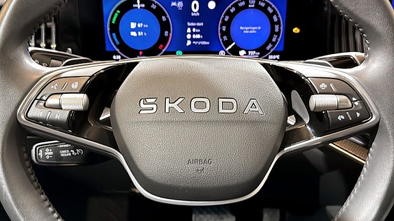 Skoda Superb 17 of 22