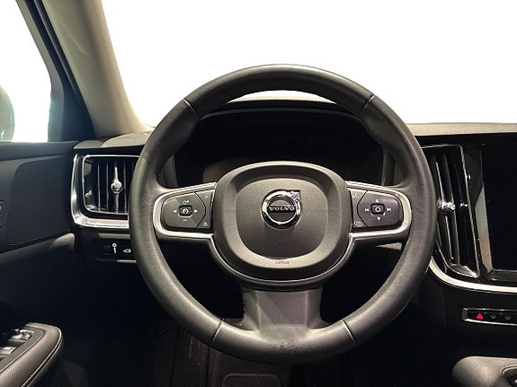Volvo V60 10 of 16