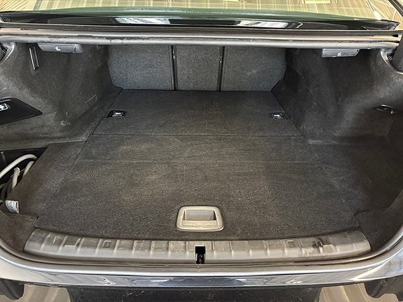 BMW 530e 10 of 11
