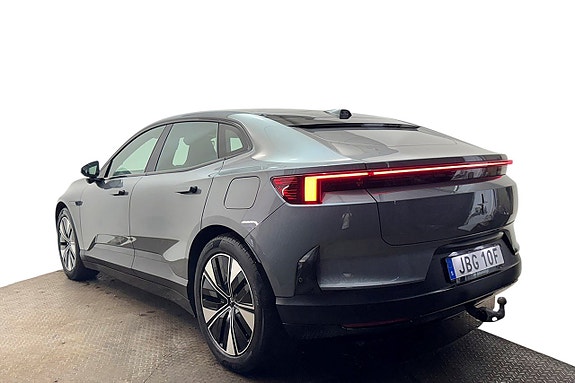 Polestar 4 9 of 30