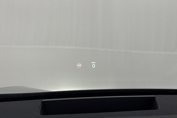 Polestar 4 24 of 30