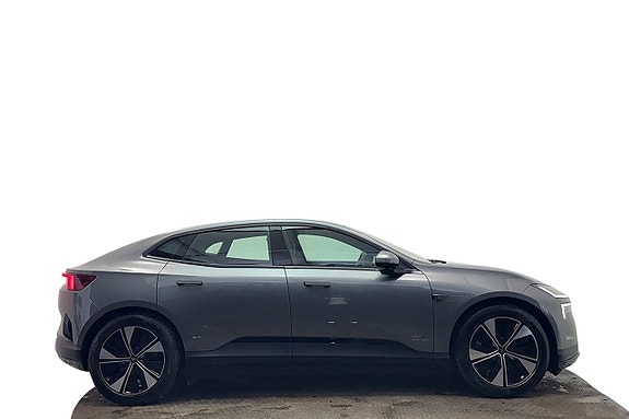 Polestar 4 5 of 30
