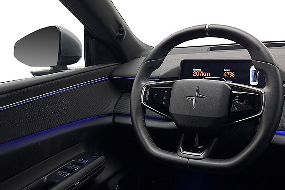 Polestar 4 18 of 30