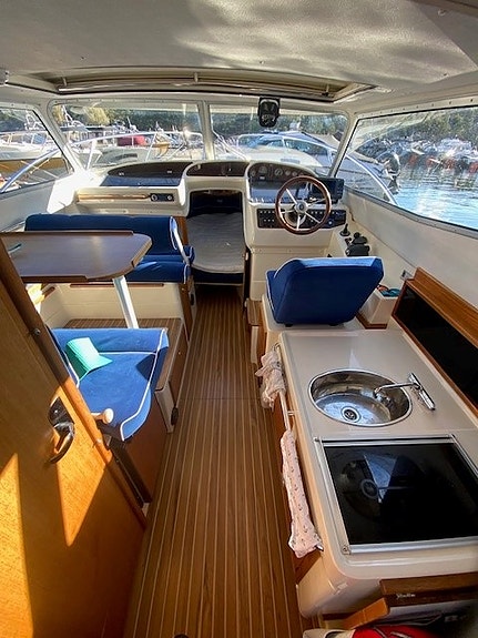 Bella Falcon 26 Fantino Diesel 4 of 6