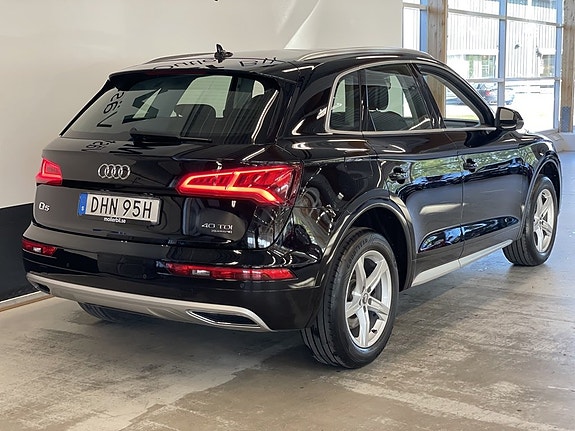 Audi Q5 7 of 27