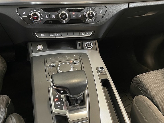 Audi Q5 20 of 27
