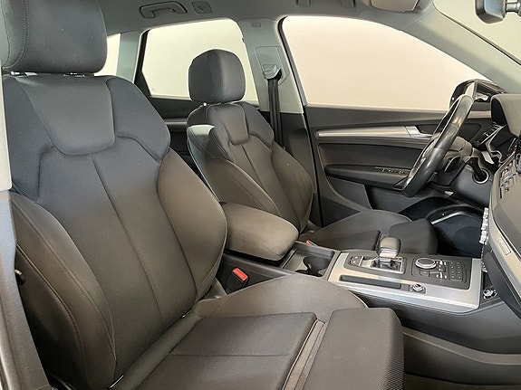 Audi Q5 16 of 27