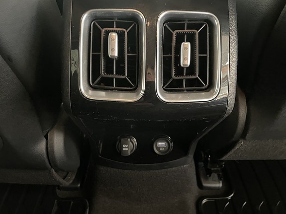 Kia Sorento 27 of 27