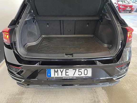 Volkswagen T-Roc 9 of 23