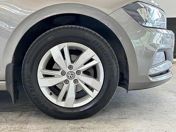 Volkswagen Polo 6 of 18
