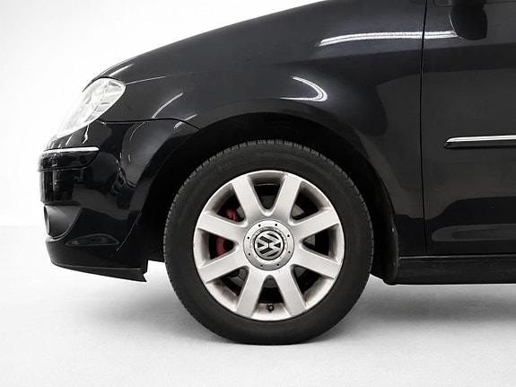 Volkswagen Touran 3 of 26