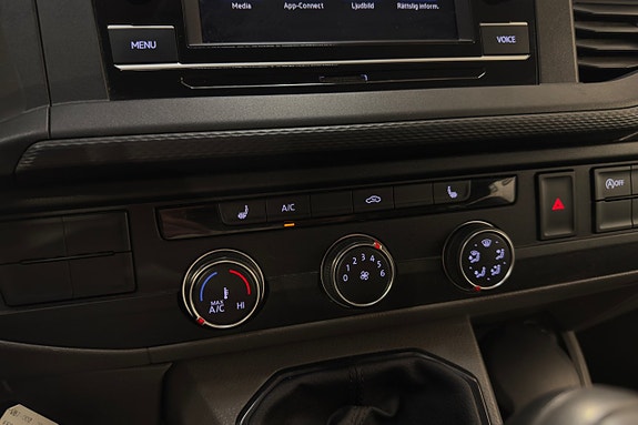 Volkswagen Transporter 19 of 22