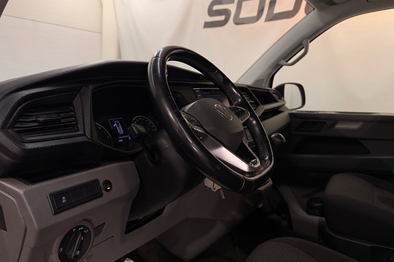 Volkswagen Transporter 9 of 22