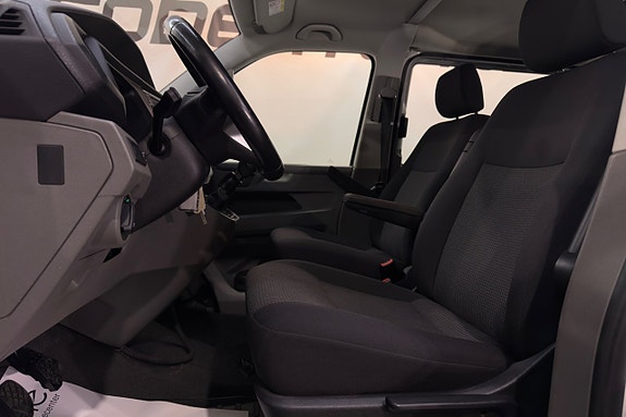 Volkswagen Transporter 8 of 22