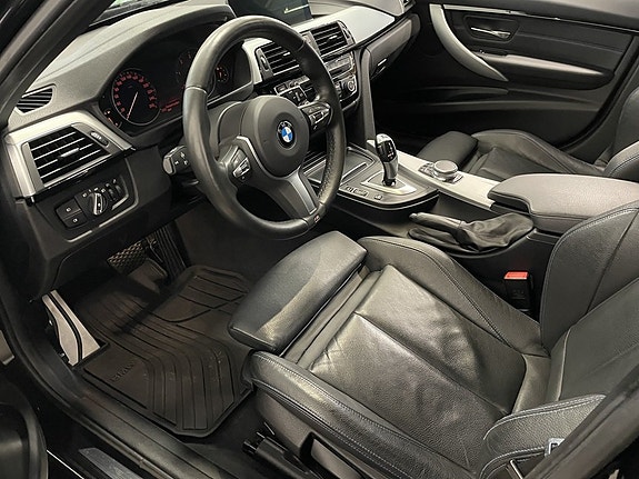 BMW 320 15 of 25