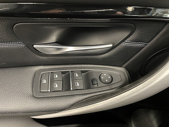 BMW 320 17 of 25