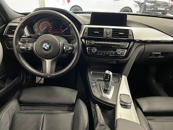 BMW 320 13 of 25