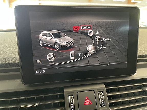 Audi Q5 21 of 26