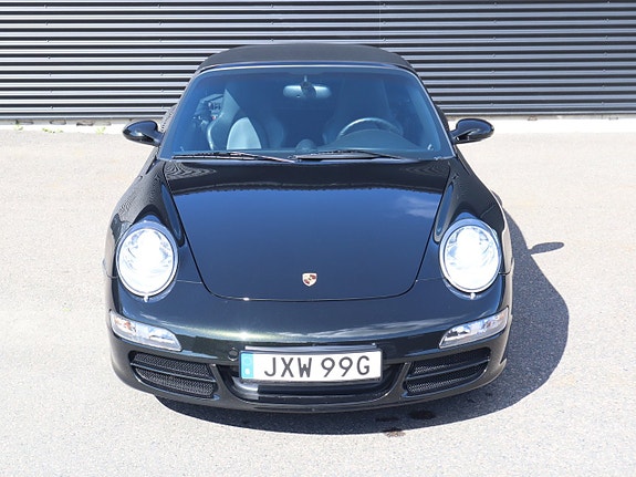 Porsche 911 Carrera 4S 5 of 23