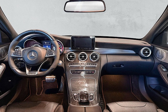 Mercedes-Benz C450 13 of 17