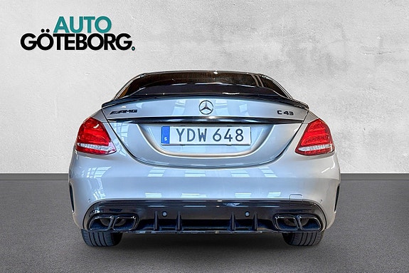 Mercedes-Benz C450 5 of 17